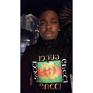 Meet your Posher, Xavier